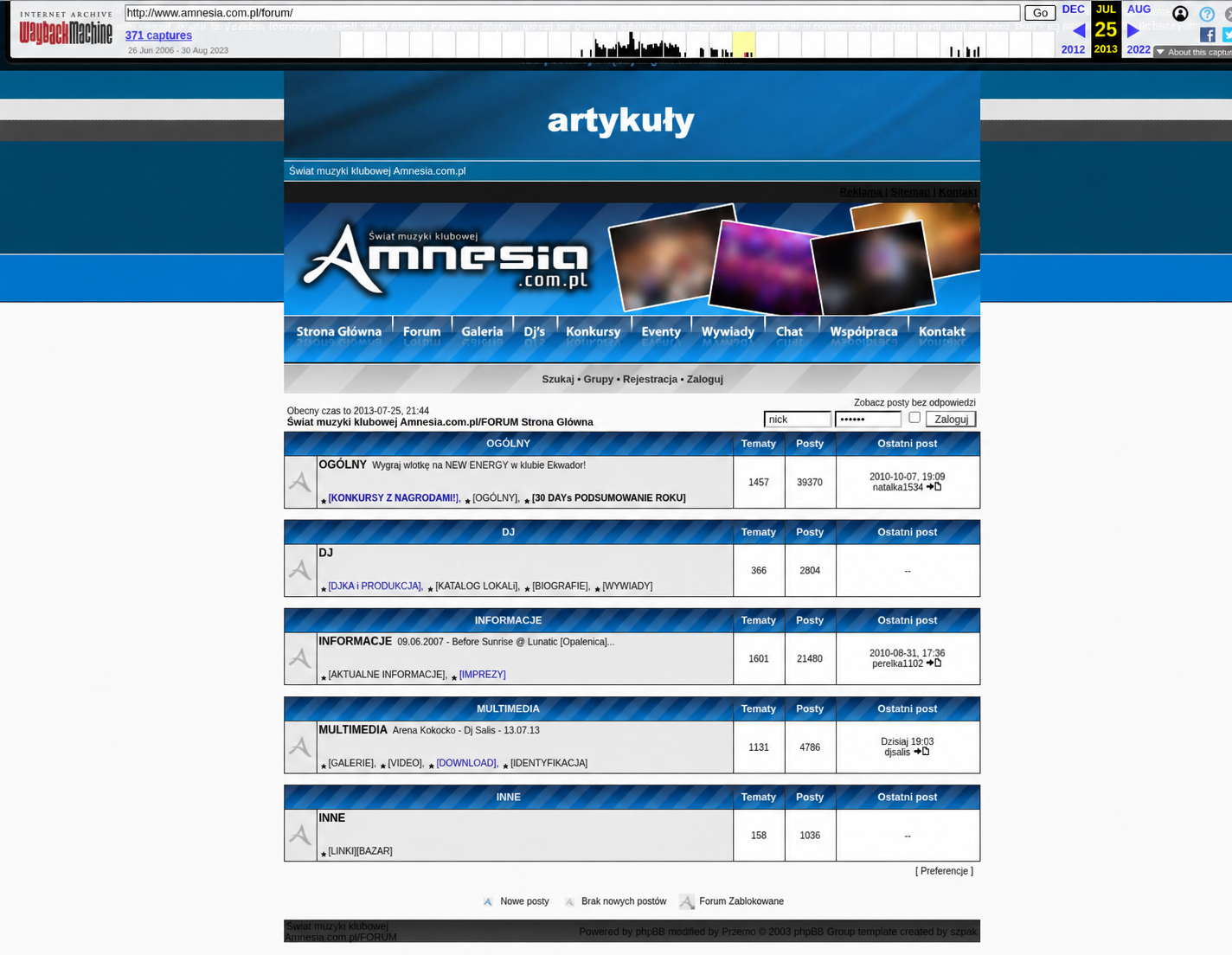 Archiwalny widok forum Amnesia z zamazanymi zdjęciami w nagłówku